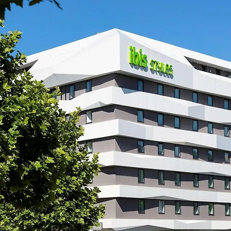 Ibis Styles Avenue Du Rhin Hotel 3*