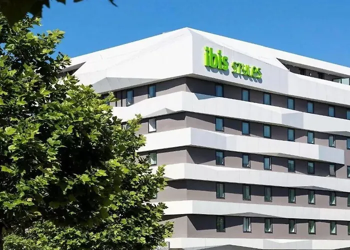 호텔 이비스 스타일 애비뉴 뒤 라인 3*