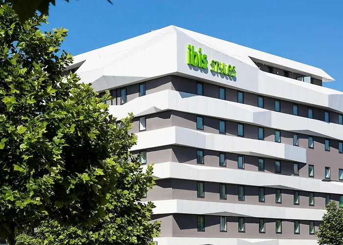 Ibis Styles Avenue Du Rhin Hotel 3*